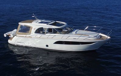 39' Marex 2017 Yacht For Sale